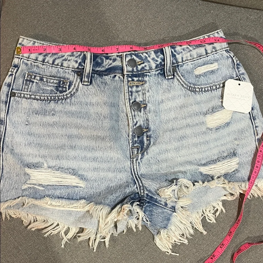 Altar'd State Frayed Jean Shorts 4 Buttonfly distressed